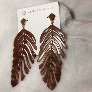 Kendra Scott Lotus Earrings